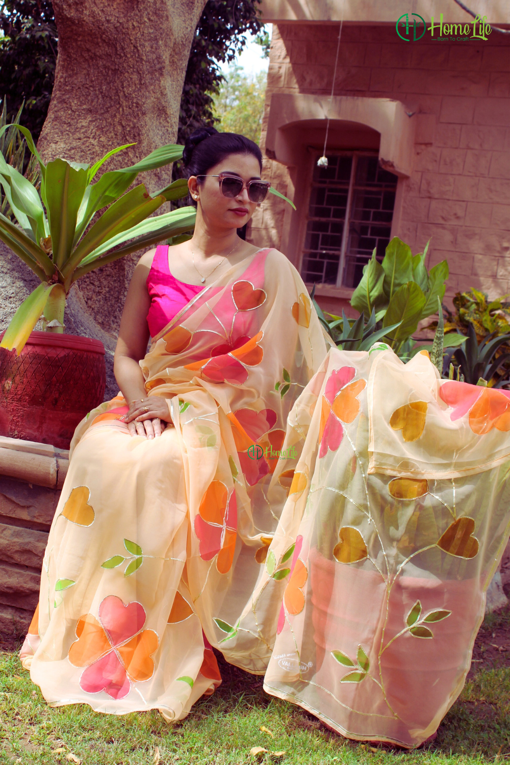 Daffodil pastel yellow saree