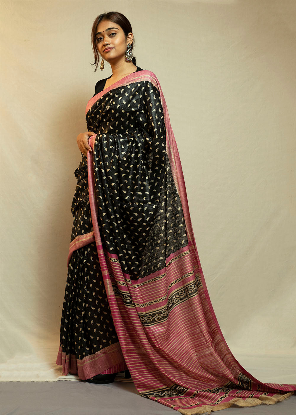 Black Printed Ghicha Saree with Pink Border