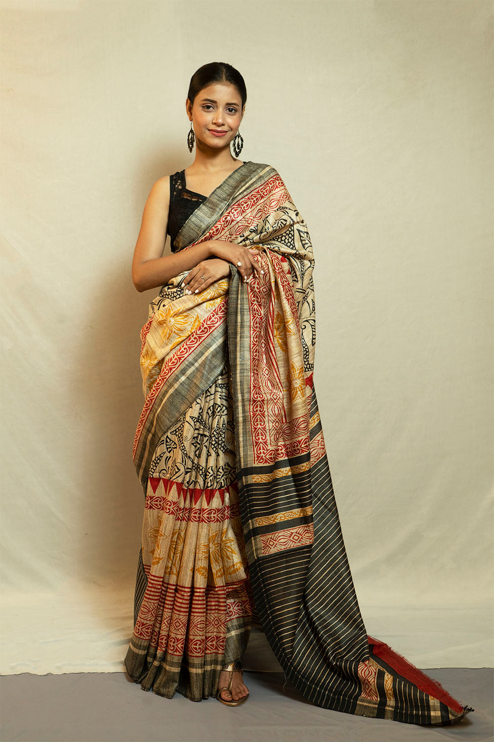 Printed Beige Ghicha Saree(Black with Red)
