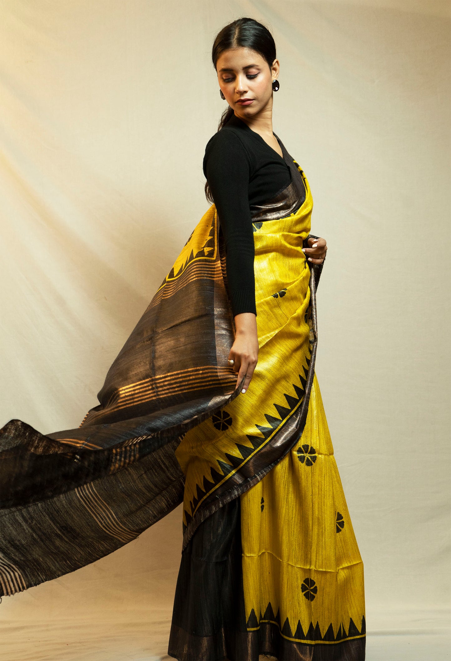 Printed Ghicha Saree (Yellow and Black)