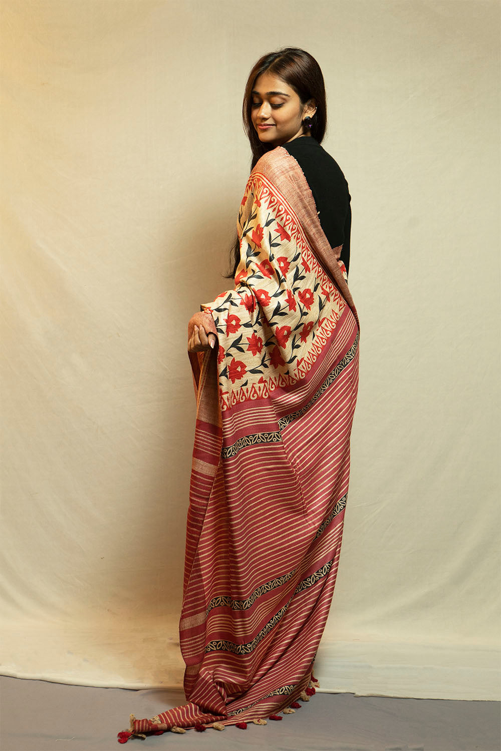 Printed Beige Ghicha Saree(Red)