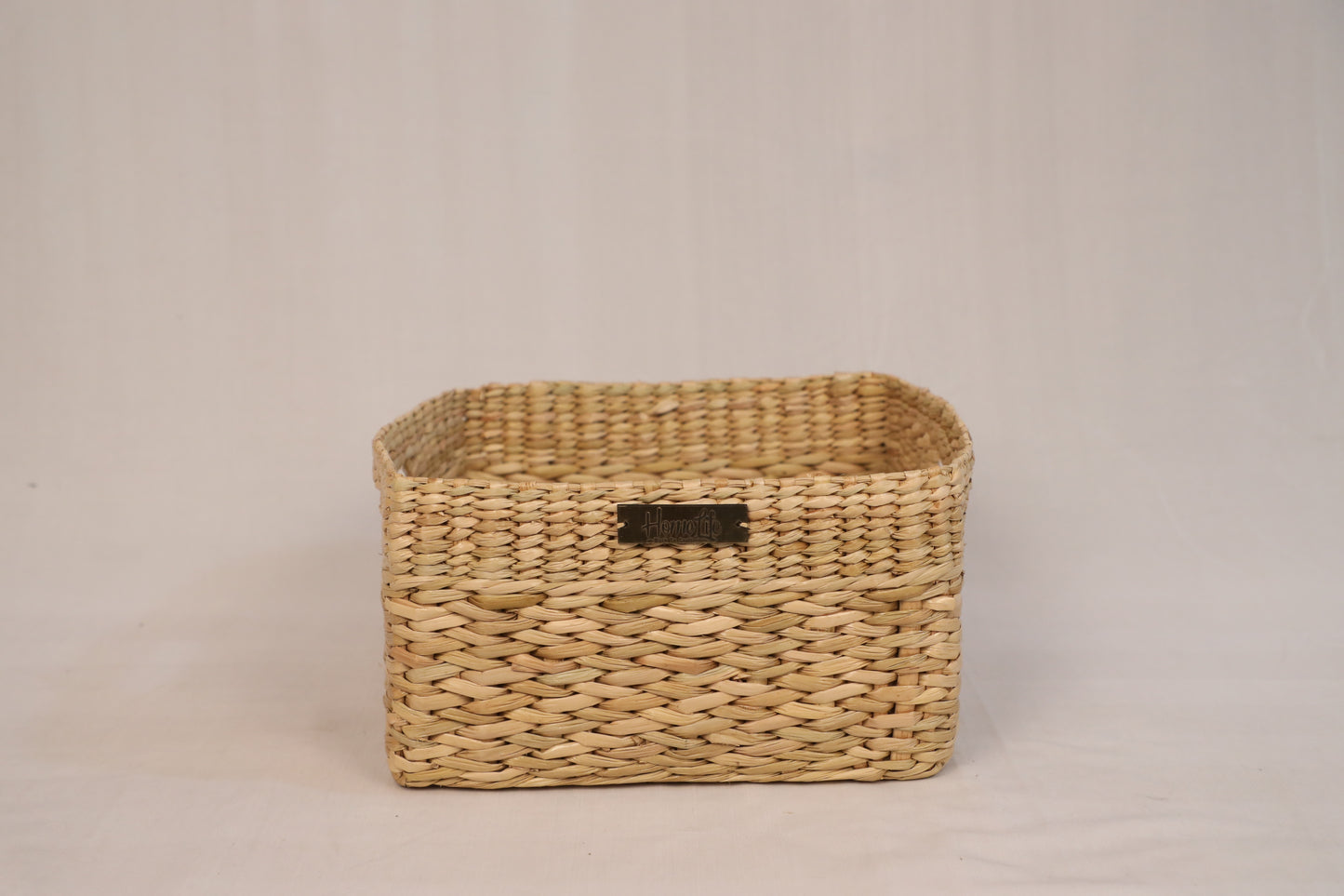 Kauna table basket