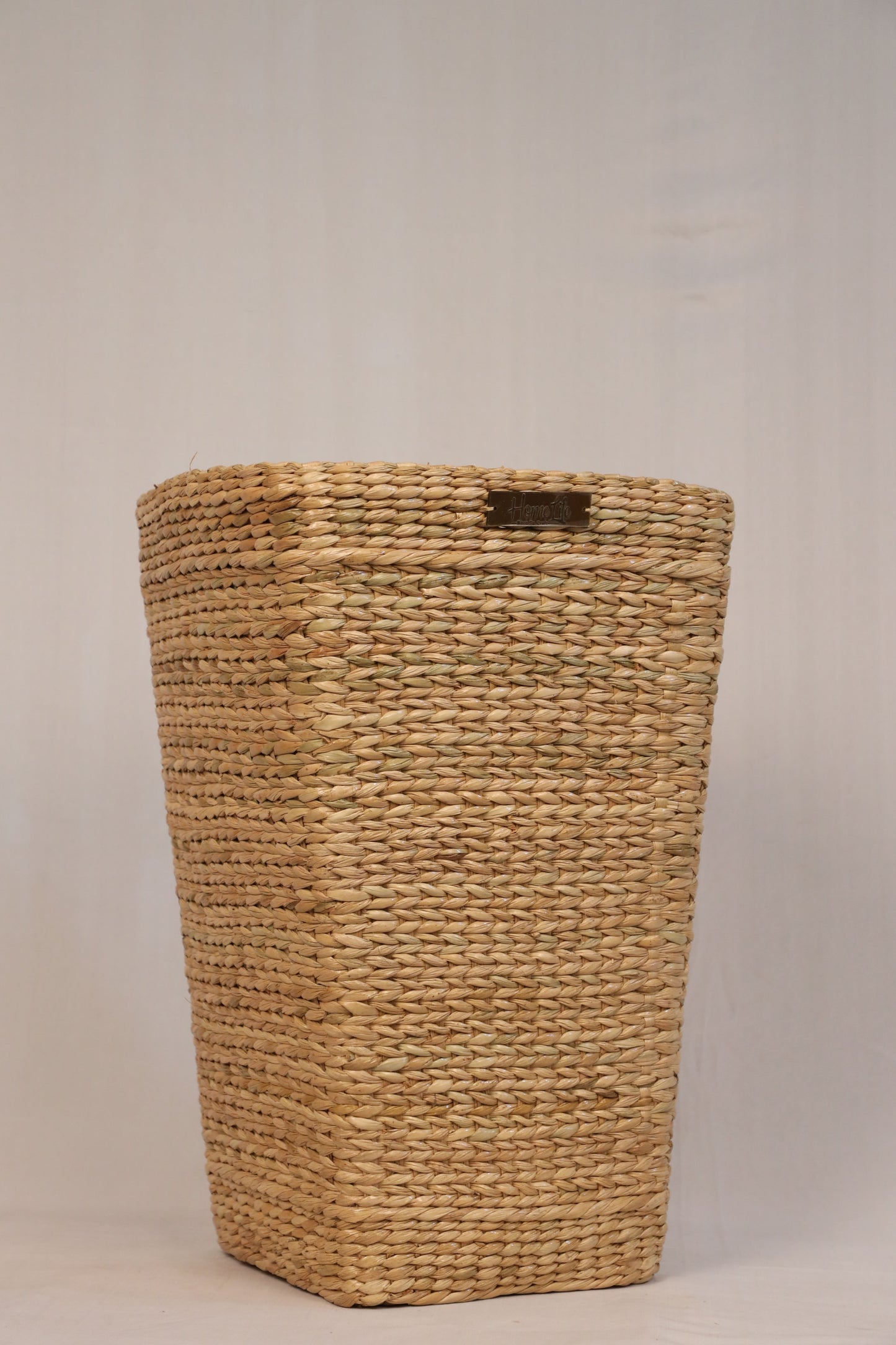 Kauna Dustbin / Planter