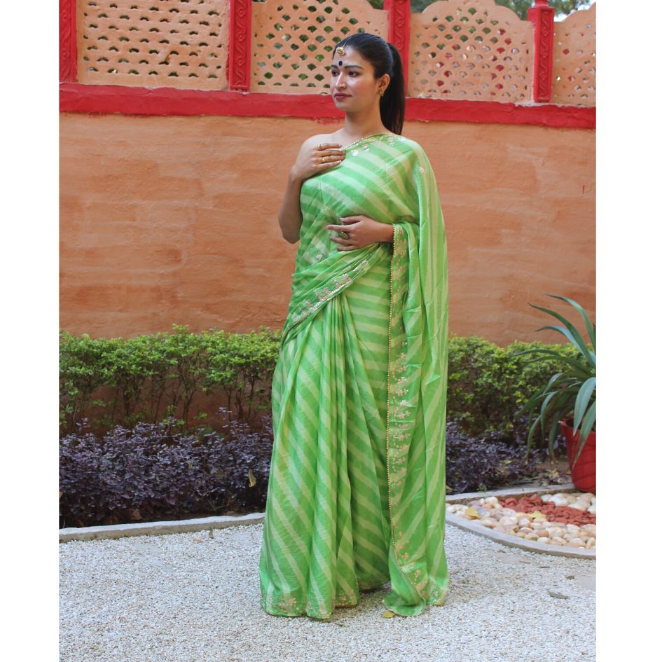 Bhabina Green white Leheriya