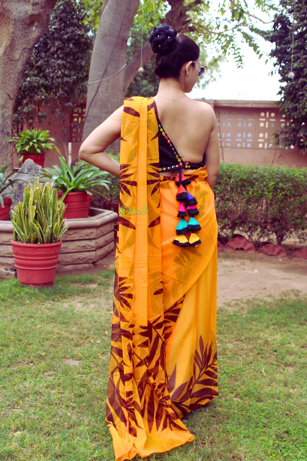 chiffon saree, leafy print saree, leaf print saree,yellow saree