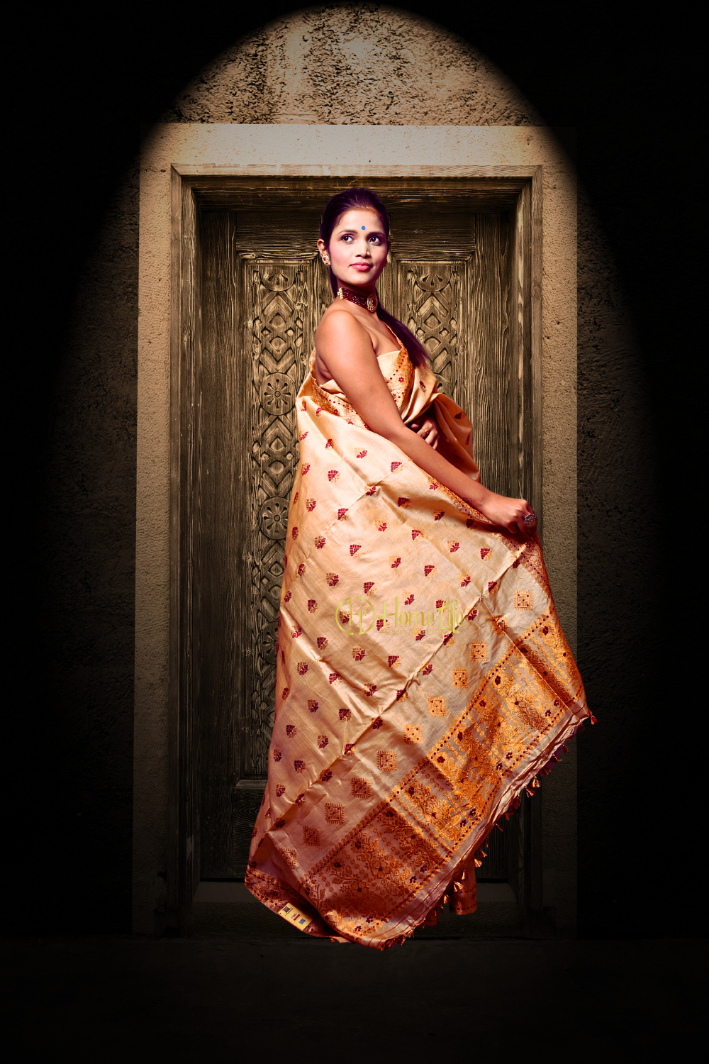 Riniki Muga Silk Saree