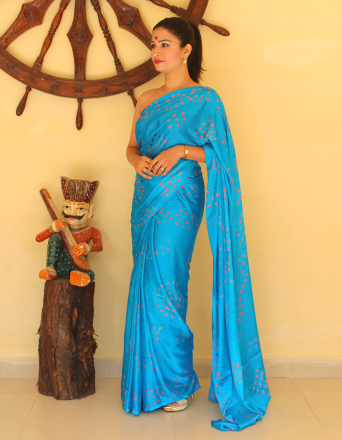 Akshita turquoise blue Bandhej